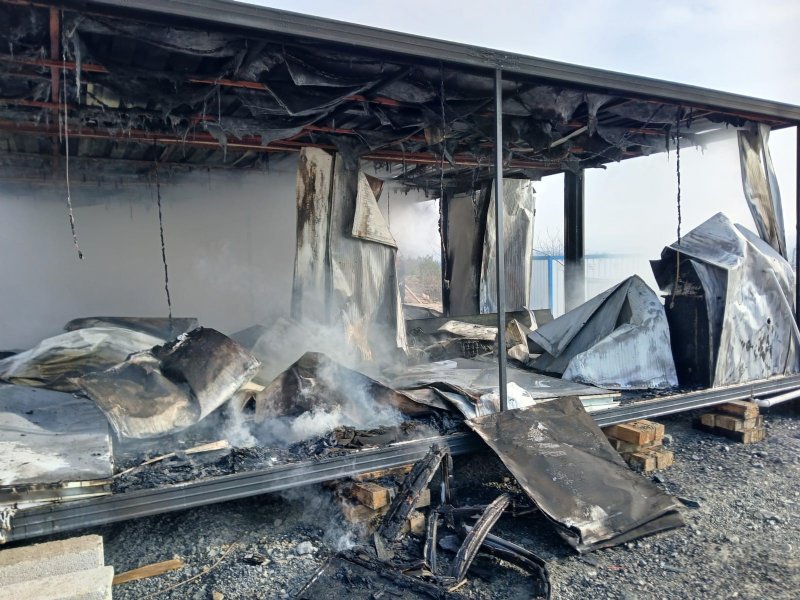 ALACAĞINI ALAMAYAN İMALATÇI KONTEYNERİ ATEŞE VERDİ - 6