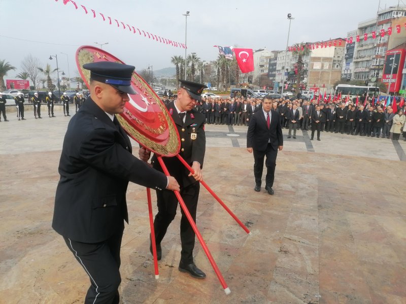 ŞEHİTLER VATANIN  ONURUDUR - 4
