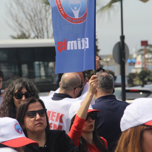 Bilimin ve aydınlanmanın yuvası olması gereken okullarda şiddet olayları yaşanıyor… - 4