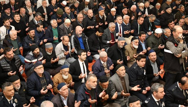 ŞEHİT POLİSLER İÇİN  MEVLİT OKUTULDU