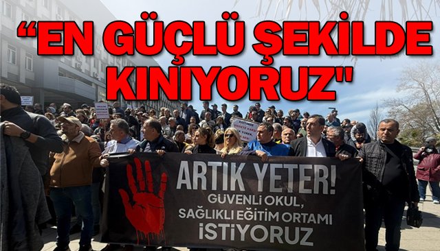 ZONGULDAK´TA EĞİTİMCİLER OKUL SALDIRISINI PROTESTO ETTİ