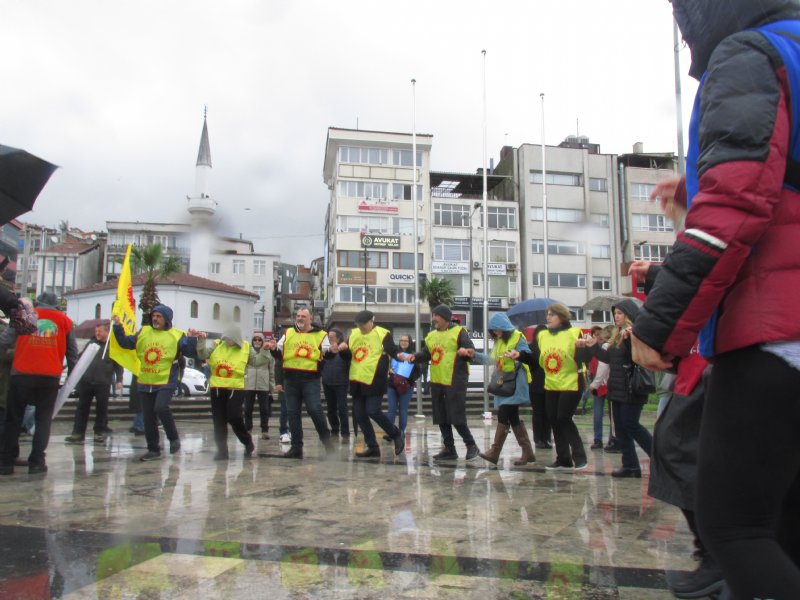 EREĞLİ´DE ´1MAYIS´ KUTLAMASI - 11