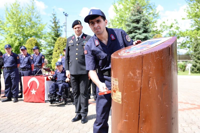 ÖZEL BİREYLER  YEMİN ETTİ - 1