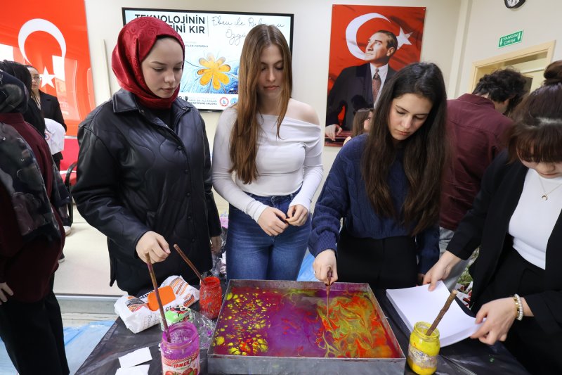 TEKNOLOJİYE ARA VERDİLER  TÜRK SANATINI ÖĞRENDİLER - 2