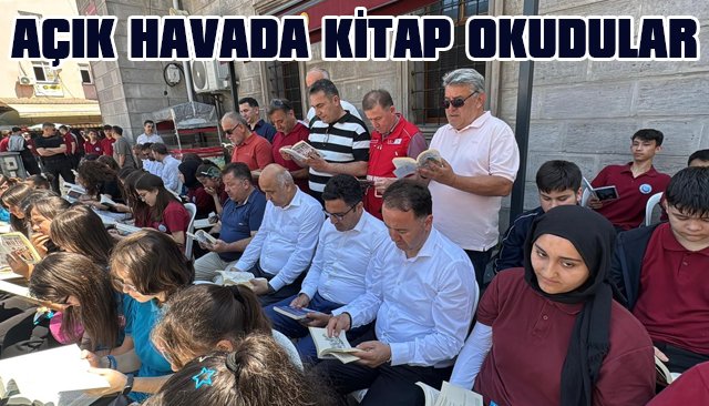  AÇIK HAVADA KİTAP OKUDULAR