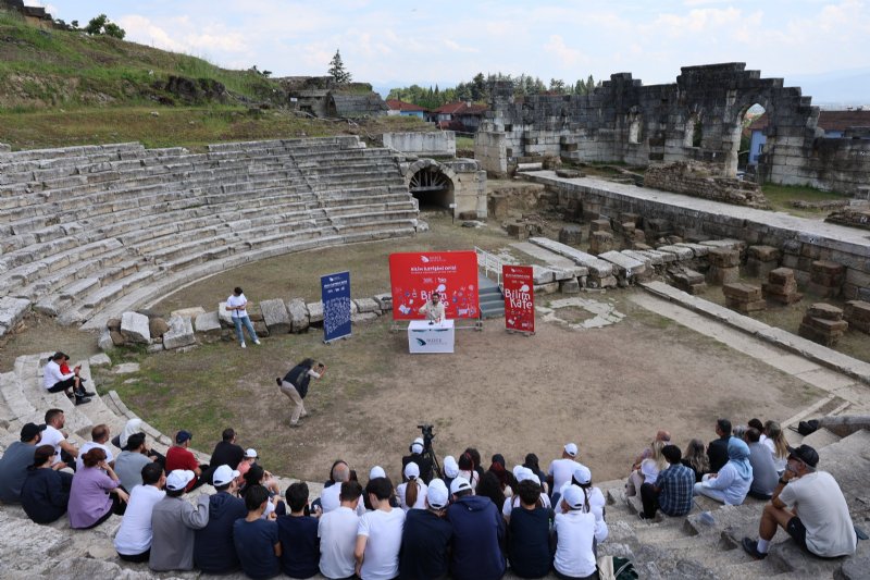 ADIM ADIM PRUSİAS - 1
