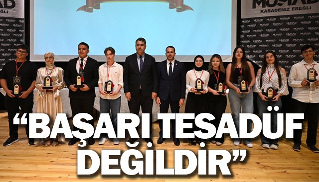 BAŞARILI ÖĞRENCİLER ÖDÜLLENDİRİLDİ