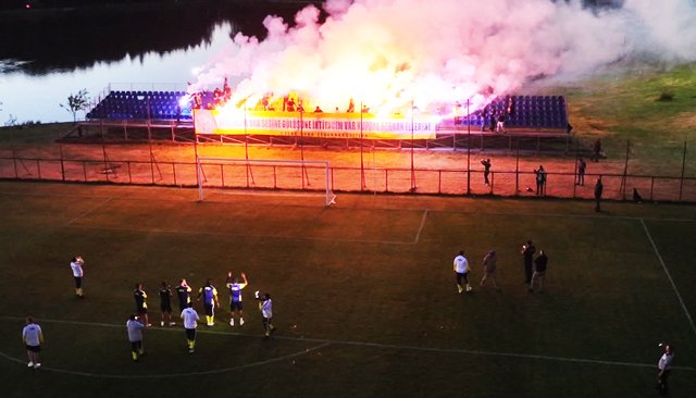FENERBAHÇELİ FUTBOLCULARA  AKŞAM SÜRPRİZİ