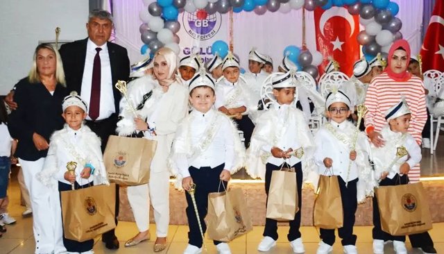 GÜLÜÇ’TE GELENEKSEL  SÜNNET ŞÖLENİ