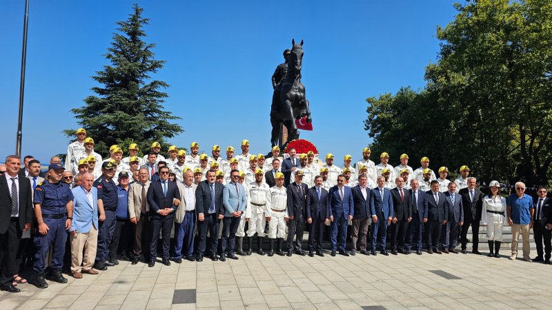 ´´Sizler bu ülkenin üretim gücünün ve kalkınmasının görünmeyen kahramanlarısınız´´ - 2