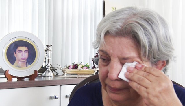 18 MEZAR AÇTIRDI, OĞLUNUN CENAZESİNE ULAŞTI