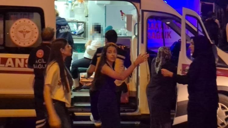 DÜĞÜN DÖNÜŞÜ  KAZA: 21 YARALI - 1