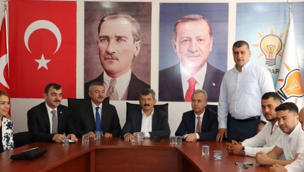 Ak Partili vekiller, İstanbul seçimlerine dikkat çekti